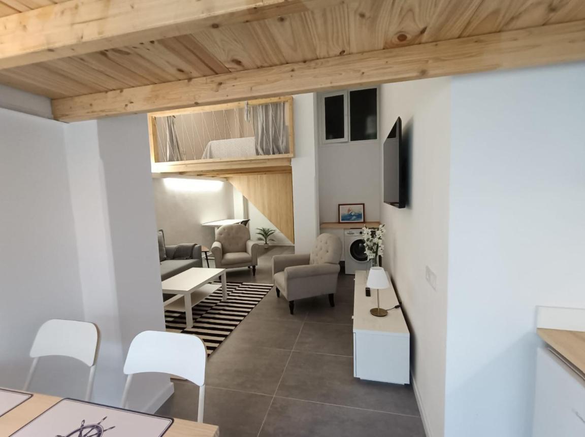 New & Modern Loft